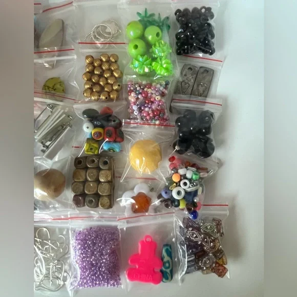 Beads ~ 40 Bags $10.00 - Picture 6 of 7